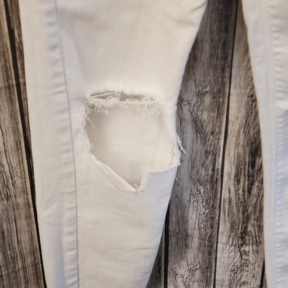 ZARA Basic  white distressed raw hem jeans White Size 2 - Picture 8 of 10